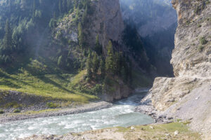 sightseeing in gurez valley