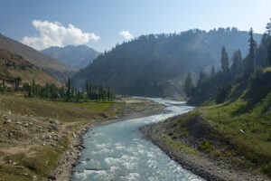 sightseeing in gurez valley