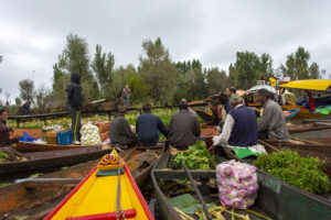 floating vegetable market of Srinagar