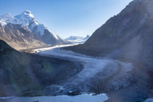 kargil to drang drung glacier