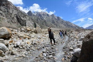 manali to chandratal lake