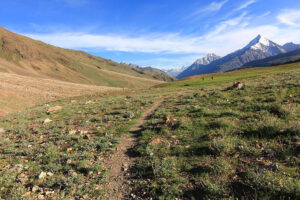 manali to chandratal lake