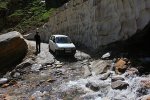 manali to chandratal lake