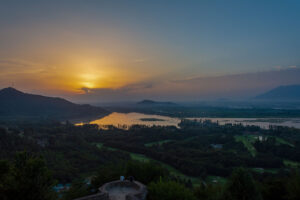 sunset over dal lake
