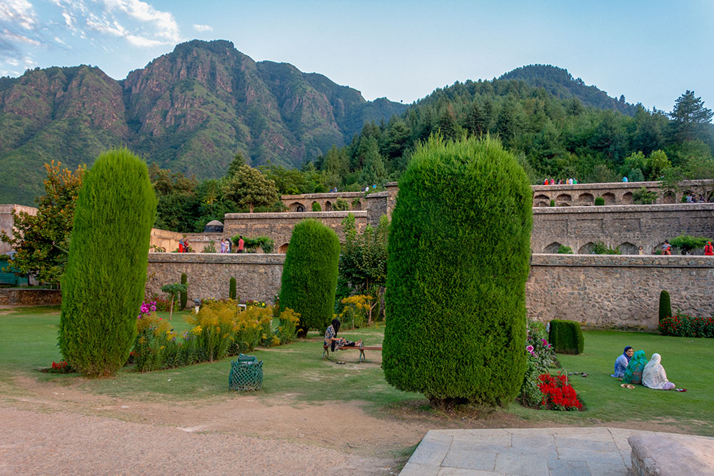 Pari Mahal Srinagar - Timings, How to Reach, Best Time - Vargis Khan