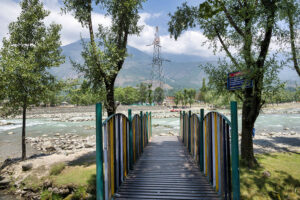 Srinagar to Kashmir Tourist Camp