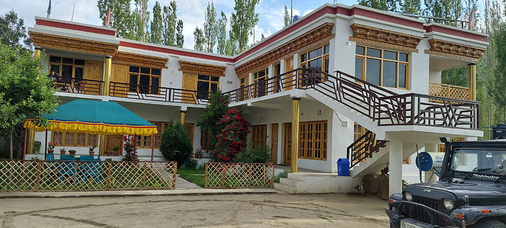 accommodation in nubra valley